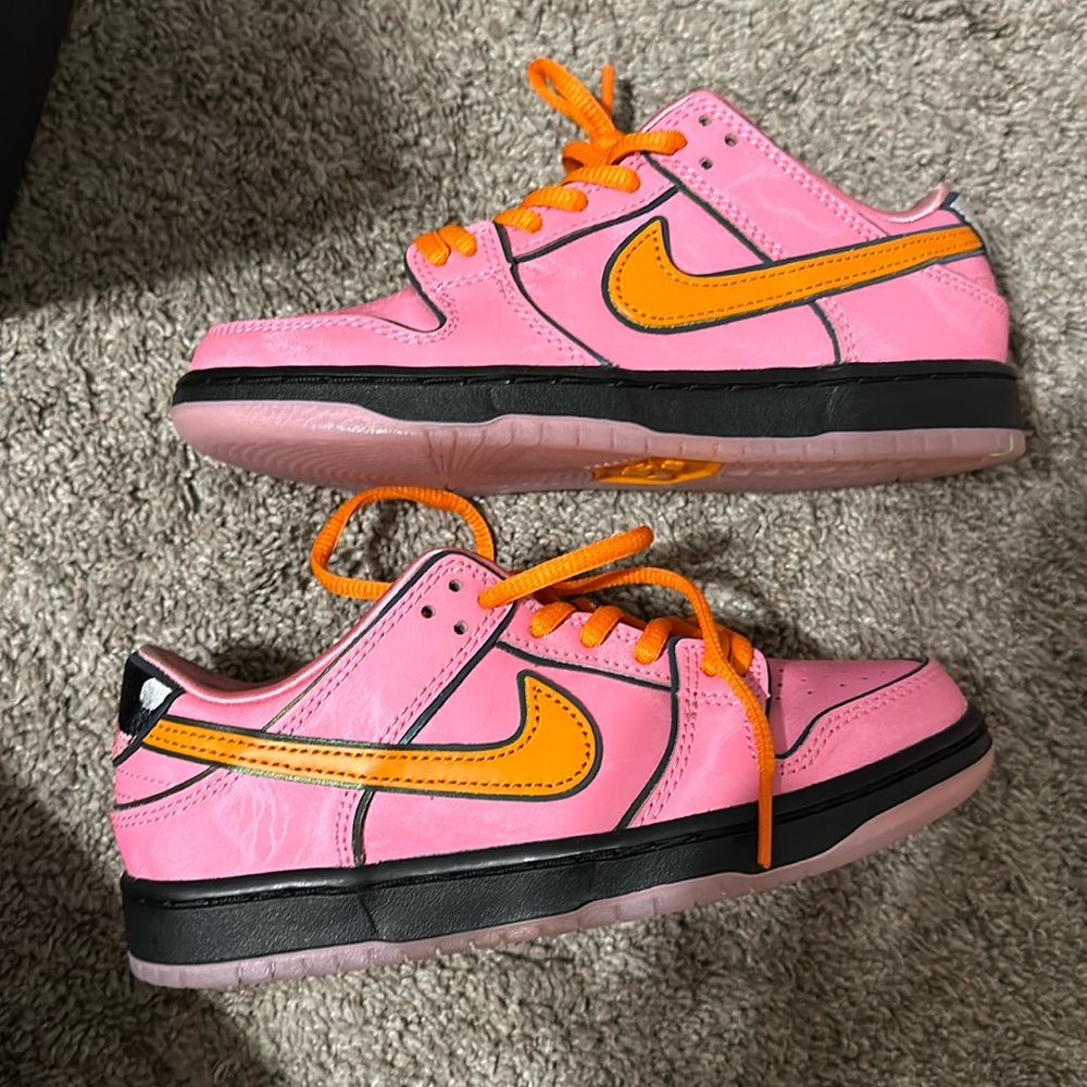 Worn once. Too small. SB DUNKS!